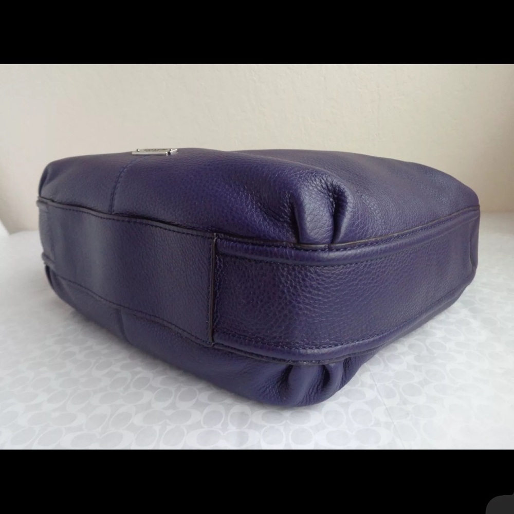 Coach Women's Blue Leather Shoulder Bag - Picture 10 of 15